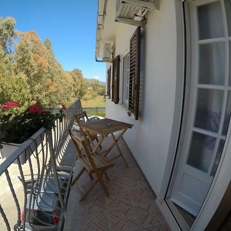 Al Sole Di Pula Bed & Breakfast Dış mekan fotoğraf