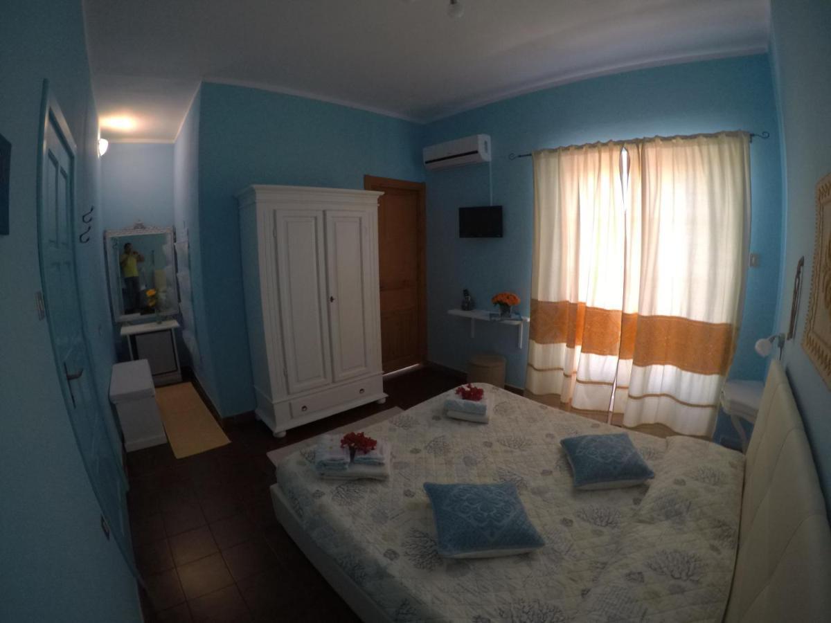 Al Sole Di Pula Bed & Breakfast Dış mekan fotoğraf